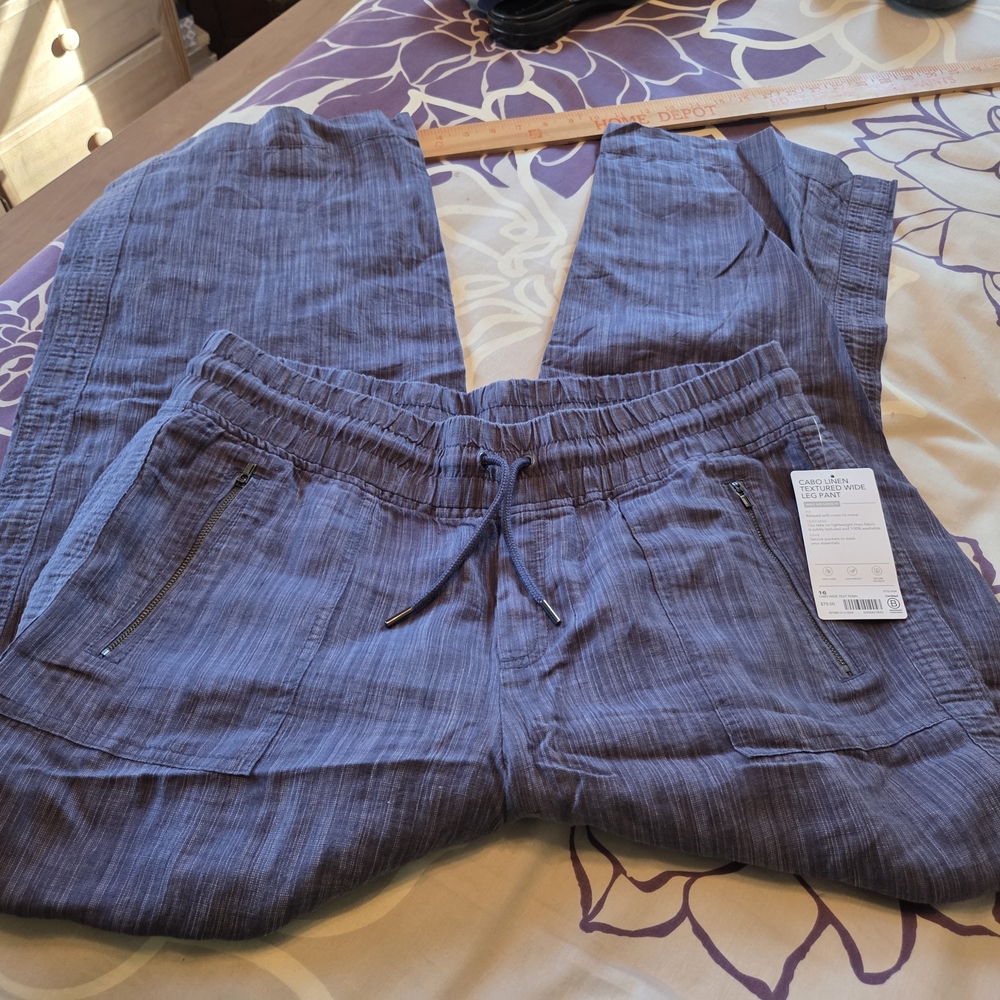 NWT - Athleta BLUE Textured wide leg Cabo Linen Pants 16